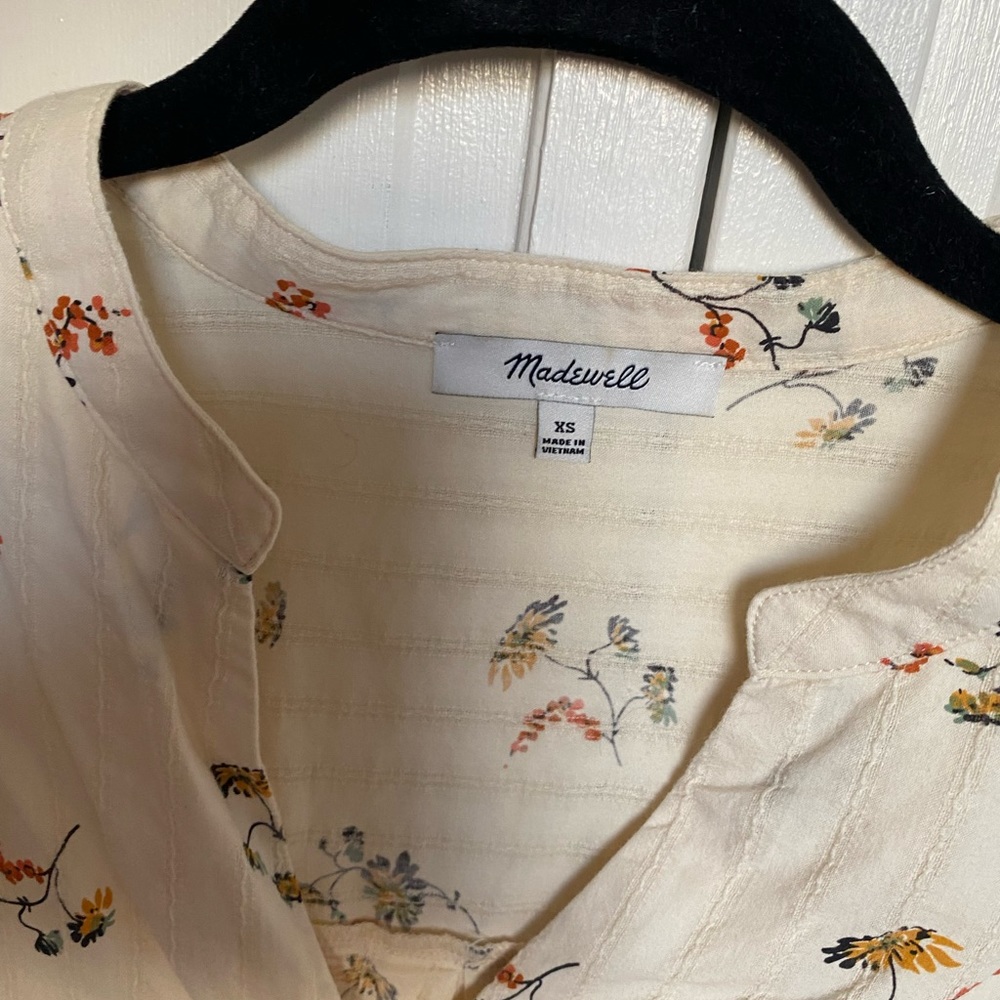 Madewell Poplin flower top